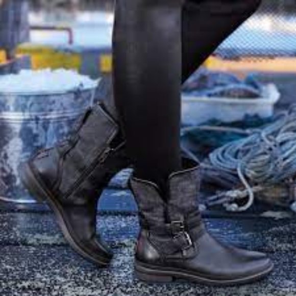 women's ugg simmens boots